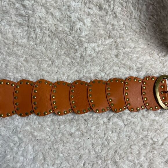 Lake shore Drive leather tan patchwork Belt with brass buckle & studs accents - Picture 9 of 10
